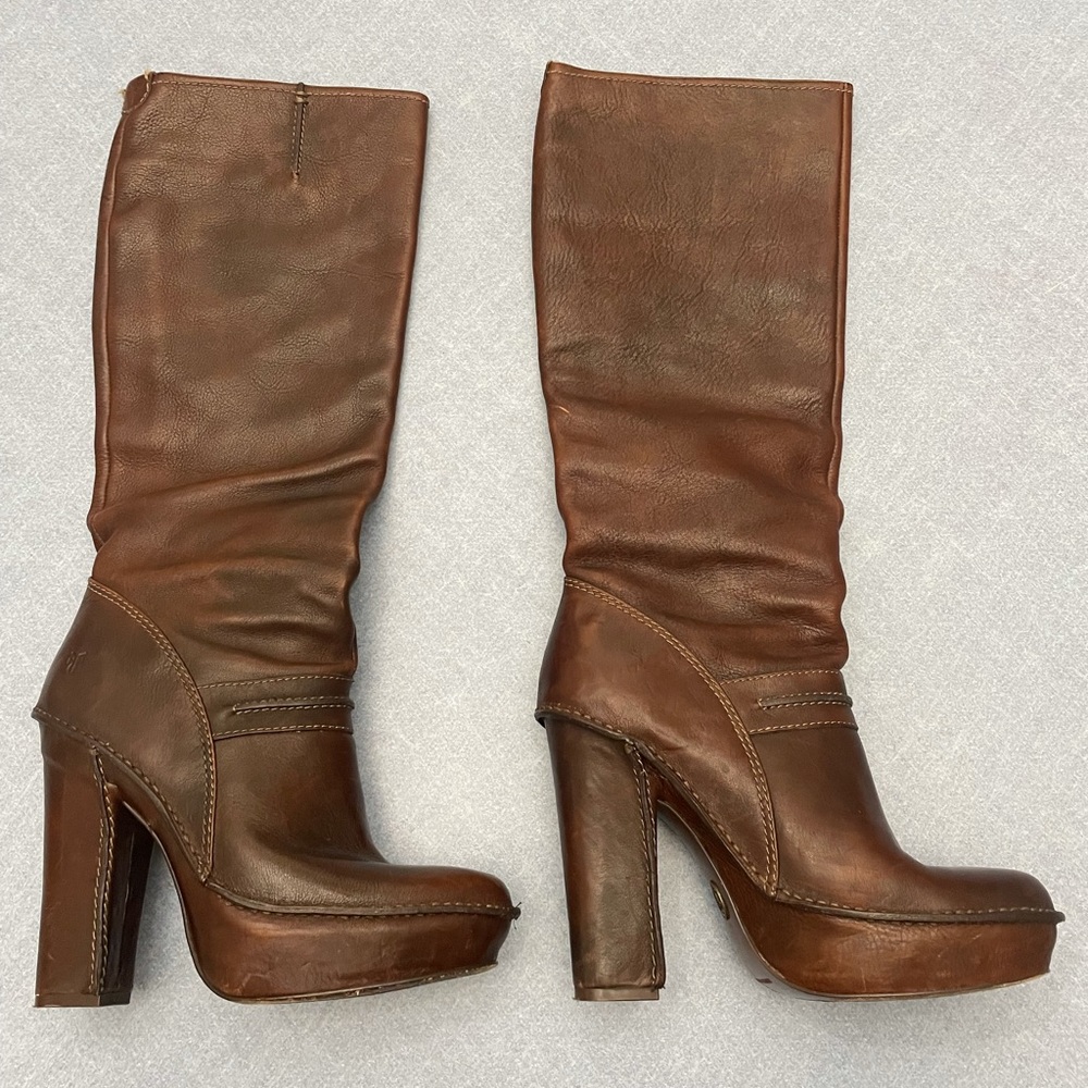 Vintage Frye VictoriaTall knee high platform boots